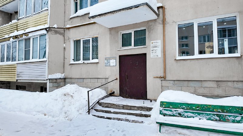 Временно исполняющий полномочия Главы г. о. Клин Василий Власов осмотрел ФАП в с. Захарово (12+)