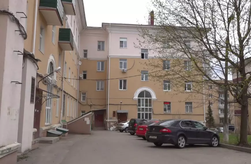 Ремонтируют волонтерский центр на Театральной (12+)