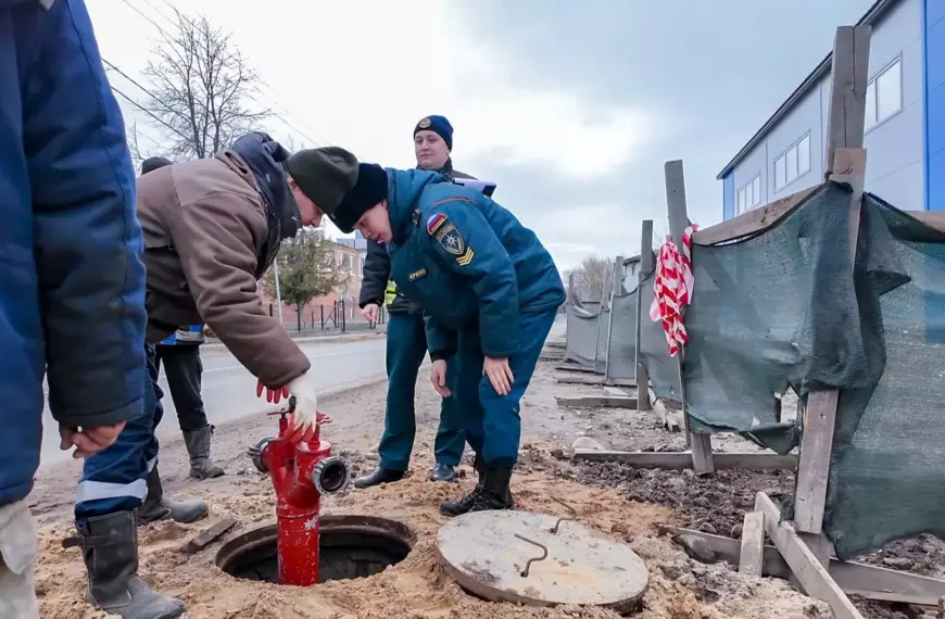 В Клину «Водоканал» проверяет пожарные гидранты (12+)