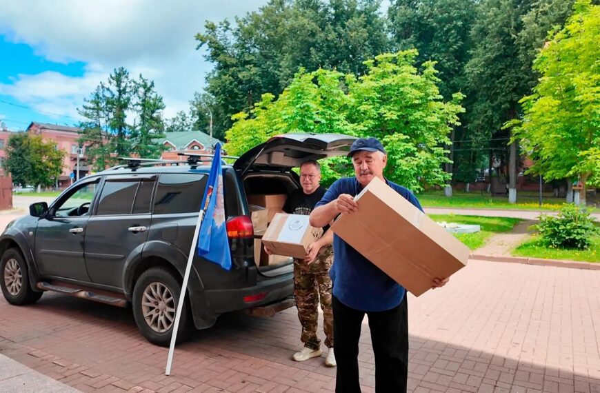 Совет ветеранов в Клину передал гуманитарную помощь бойцам в госпиталь (12+)