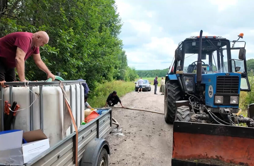 В городском округе Клин от борщевика Сосновского обрабатывают частные земли (12+)