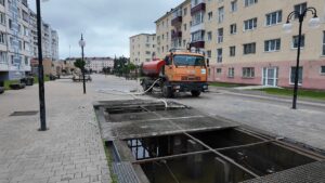 В Клину проверили фонтан в сквере Афанасьева (12+)