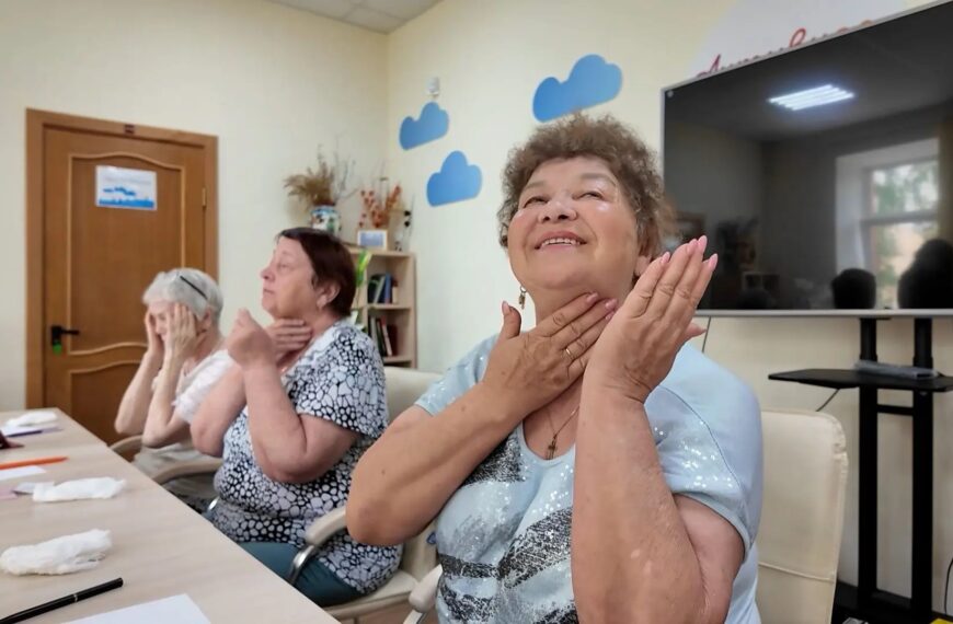 В Клину для Активных долголетов разработали курс по уходу за собой (12+)