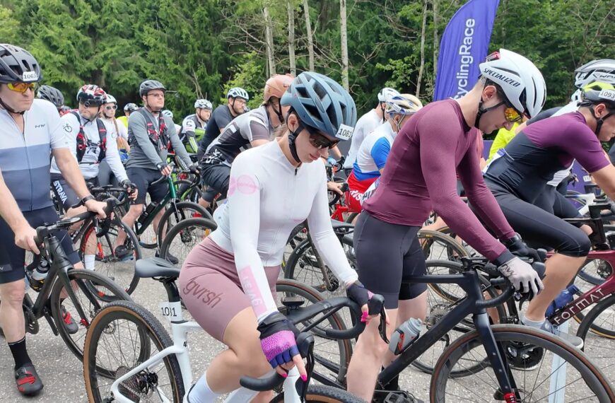 Этап популярной велогонки «Cyclingrace» впервые прошел в городском&hellip;