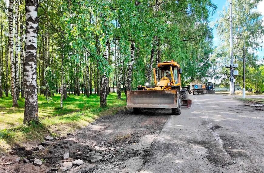Городское хозяйство наводит порядок в Клин-5 (12+)