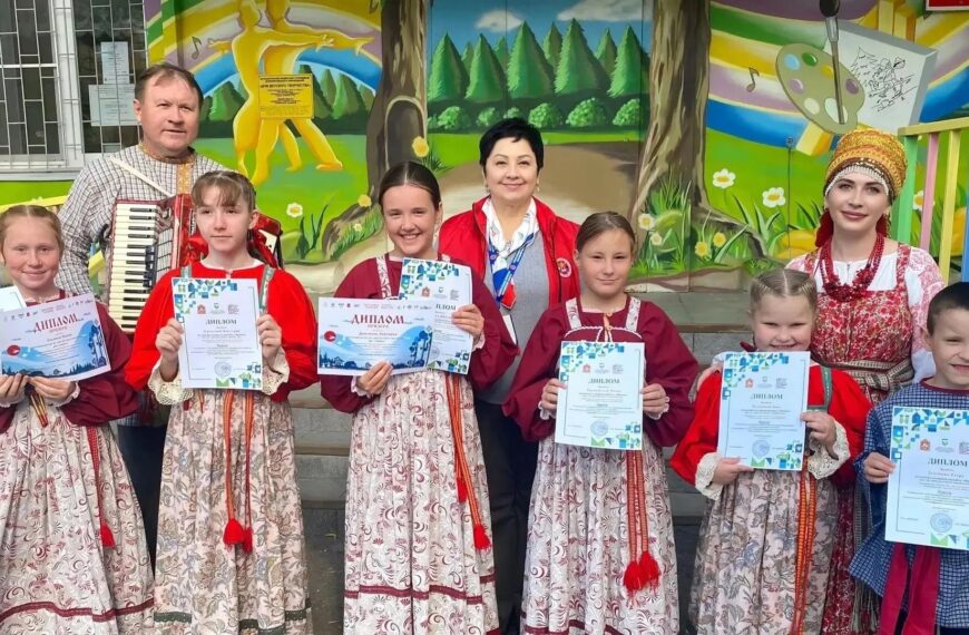 Клинский детский ансамбль — призёр регионального этапа Всероссийского фестиваля «Наследники традиций» (12+)