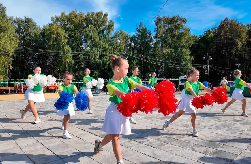 В парке «Сестрорецкий» в Клину отметили День знаний (12+)