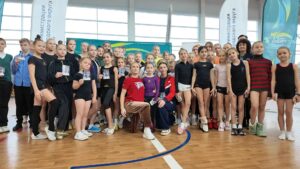 Чемпионка по спортивной гимнастике Елена Замолодчикова провела в&hellip;