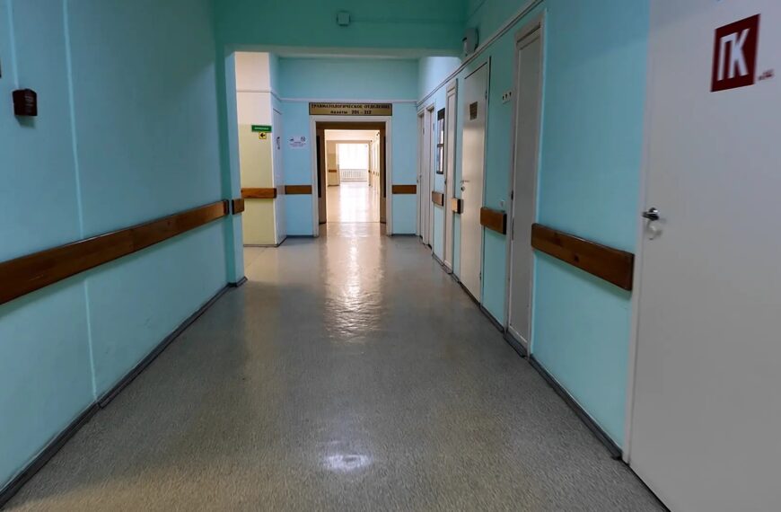 В Клинской больнице проводят сложные операции на суставах по полису ОМС (12+)