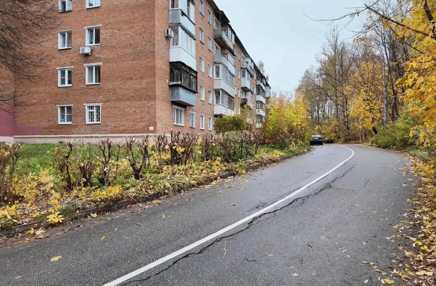 «Клинское городское хозяйство» приводит в порядок общественные территории (12+)