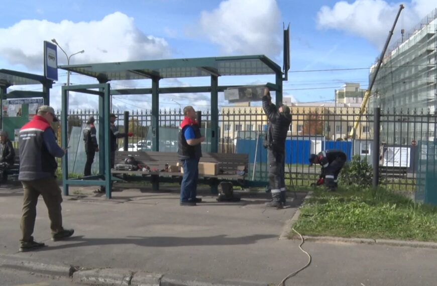 В Клину на автобусных павильонах меняют стеклянные элементы&hellip;